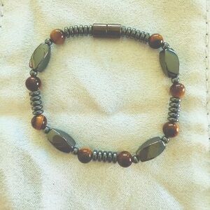 Men’s gunmetal tiger eye link bracelet